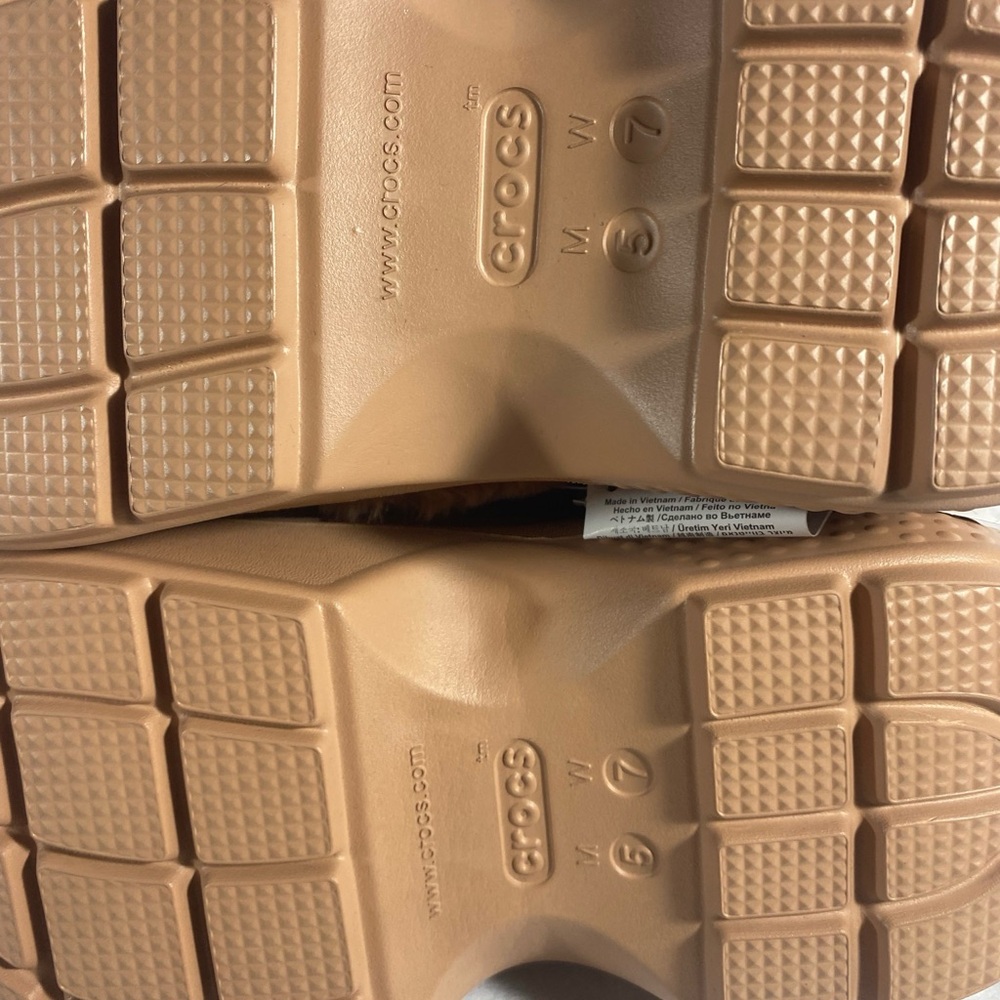 CROCS Stomp Quilted Clog 208938-2CC Cork Brown Size W7 M5 NWT - Picture 9 of 9